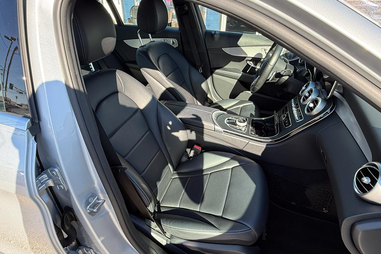 Mercedes-Benz C-Class C300 Sedan 2021