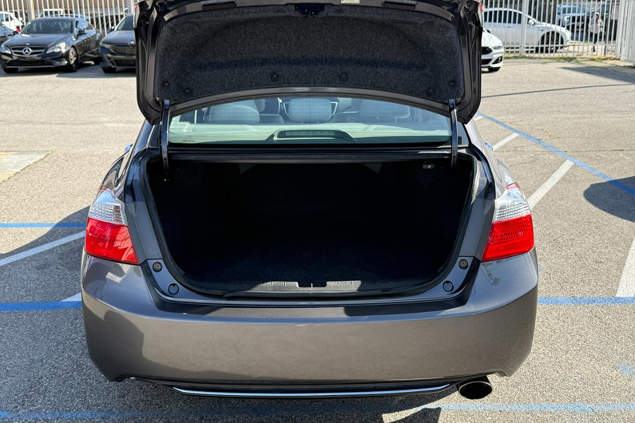 Honda Accord LX CVT 2013