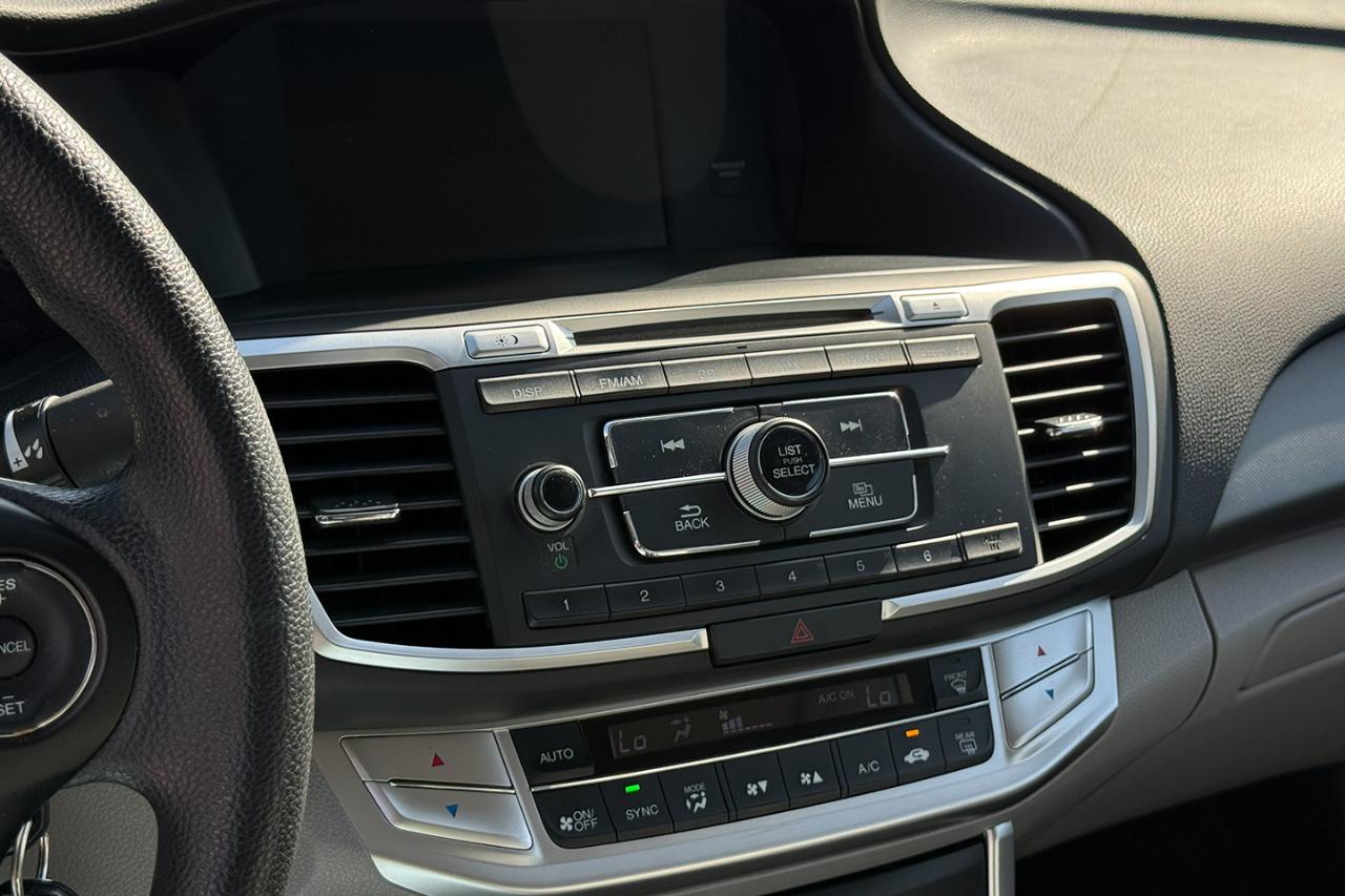 Honda Accord LX CVT 2013