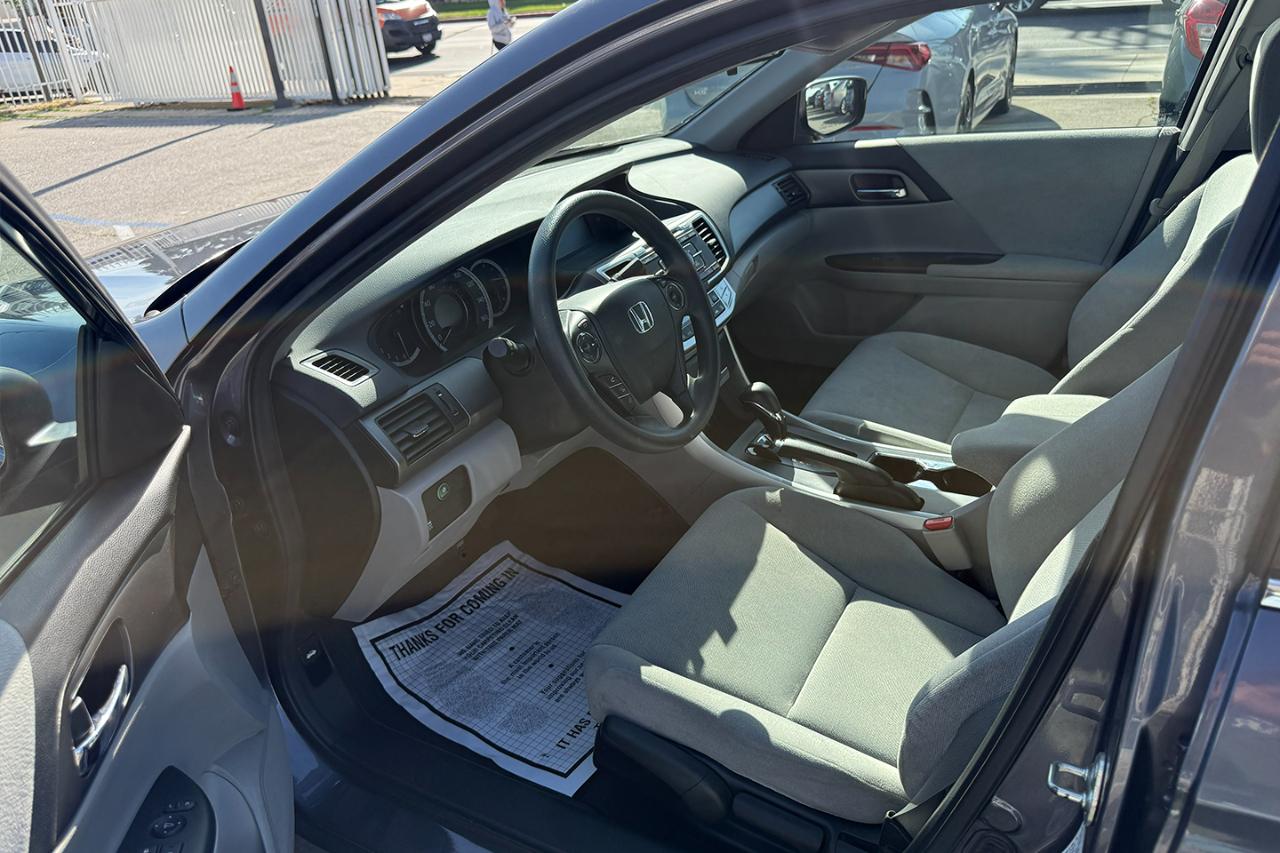 Honda Accord LX CVT 2013