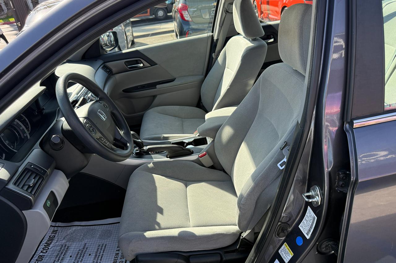 Honda Accord LX CVT 2013