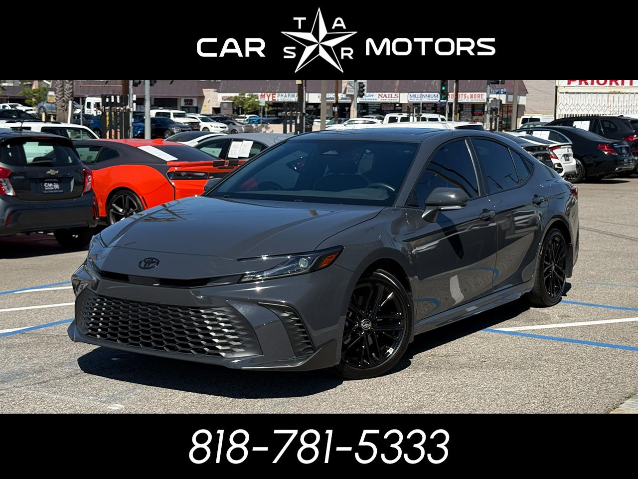 Toyota Camry Hybrid SE 2025