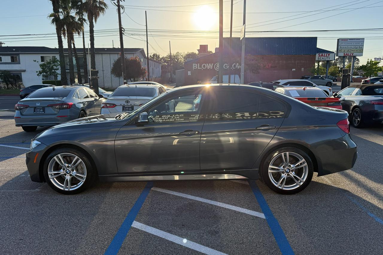 BMW 3-Series 330i SULEV Sedan 2018