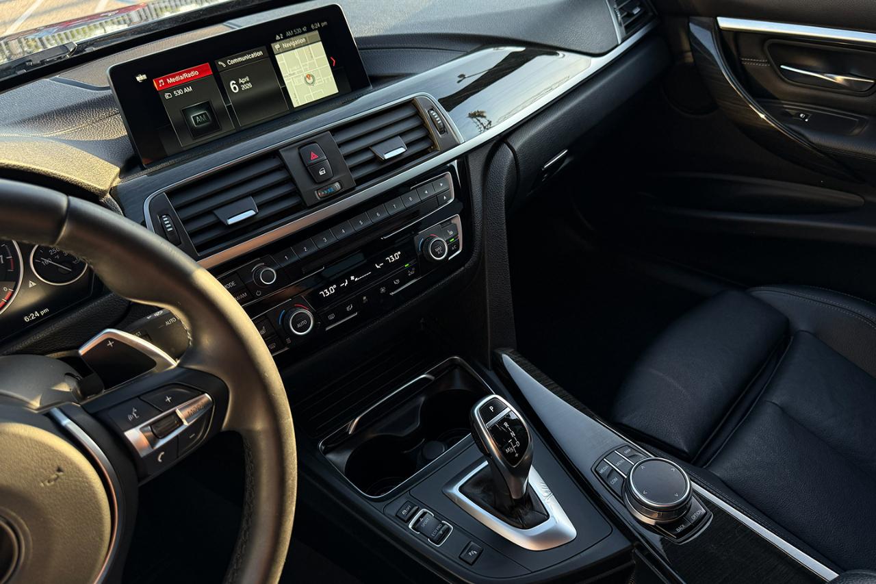 BMW 3-Series 330i SULEV Sedan 2018