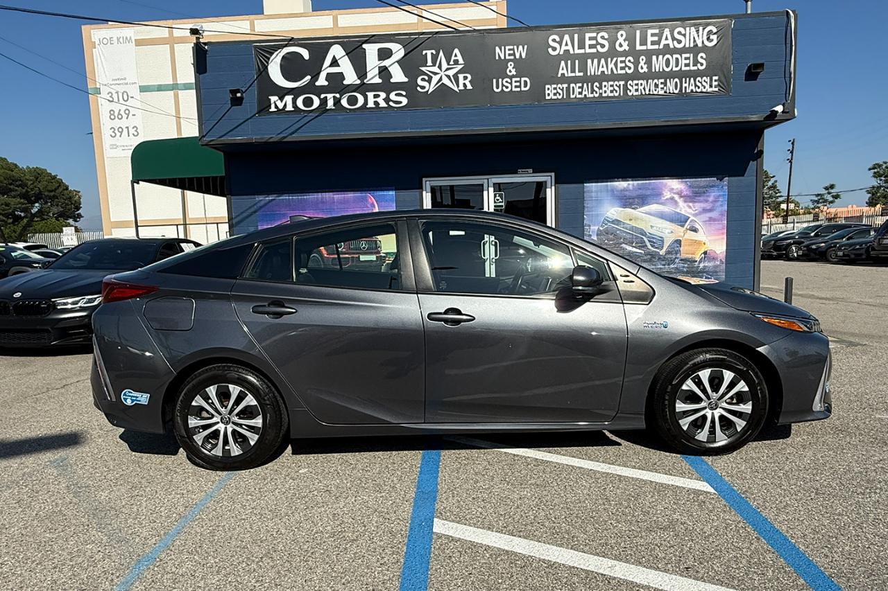 Toyota Prius Prime XLE 2021