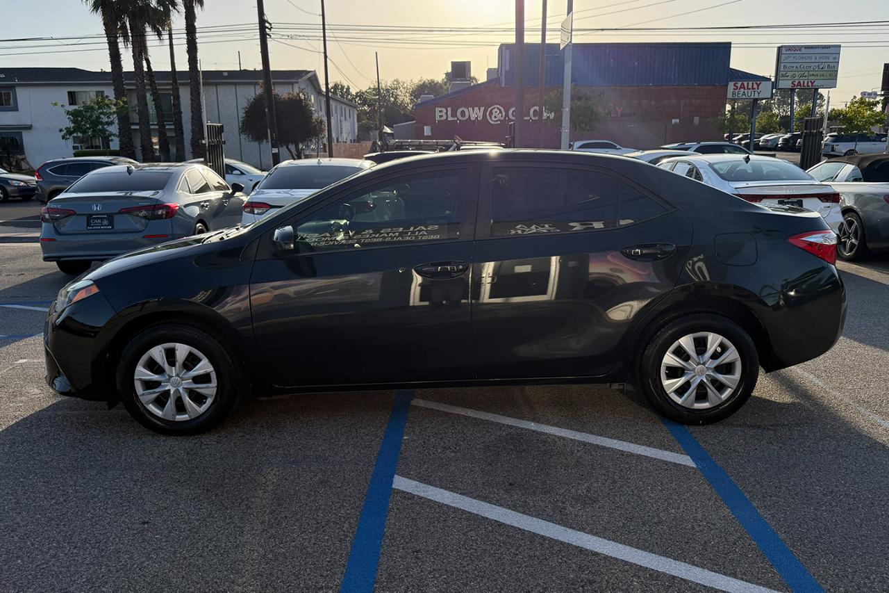 Toyota Corolla L 4-Speed AT 2016
