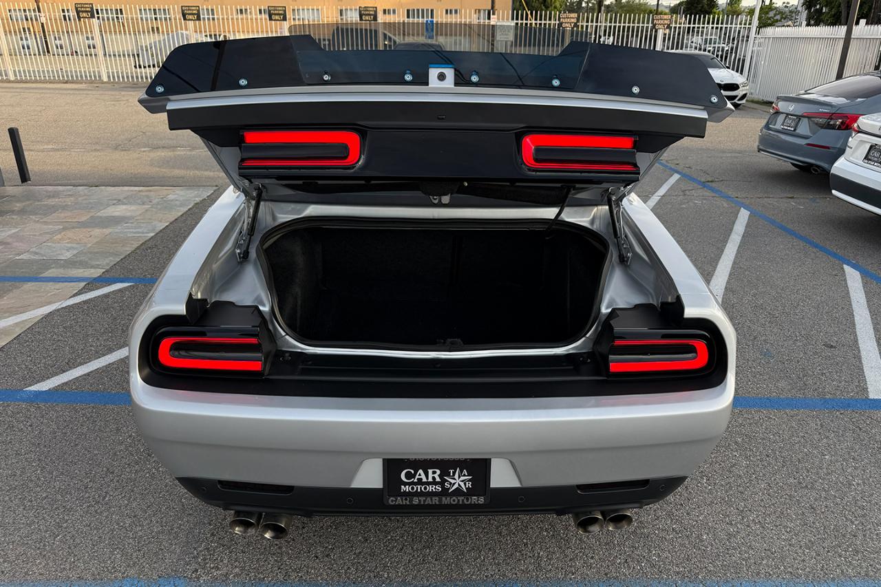 Dodge Challenger R/T RWD 2022