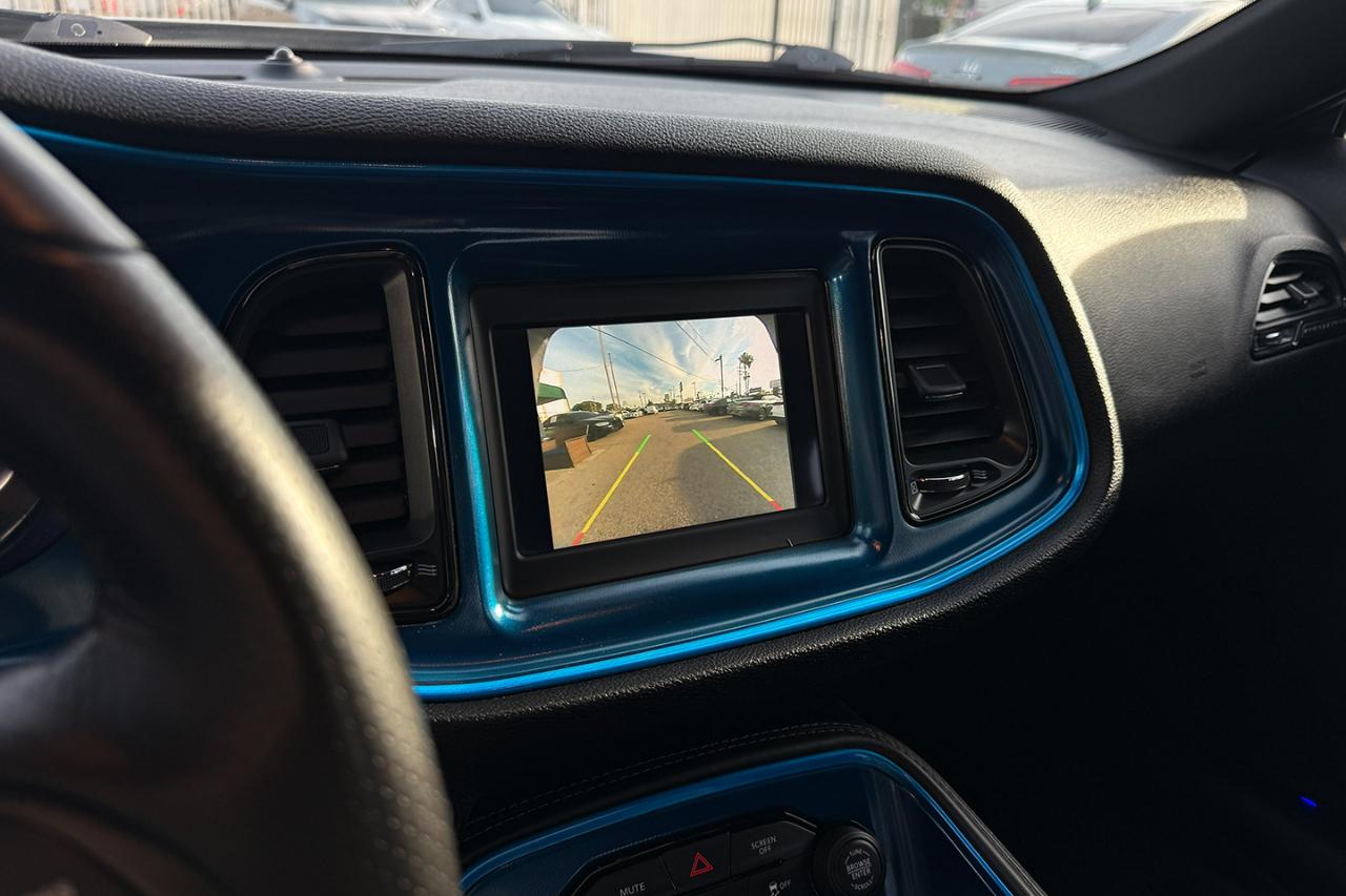 Dodge Challenger R/T RWD 2022