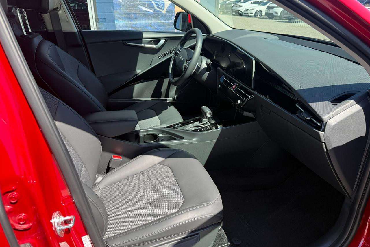 Kia Niro EX 2023