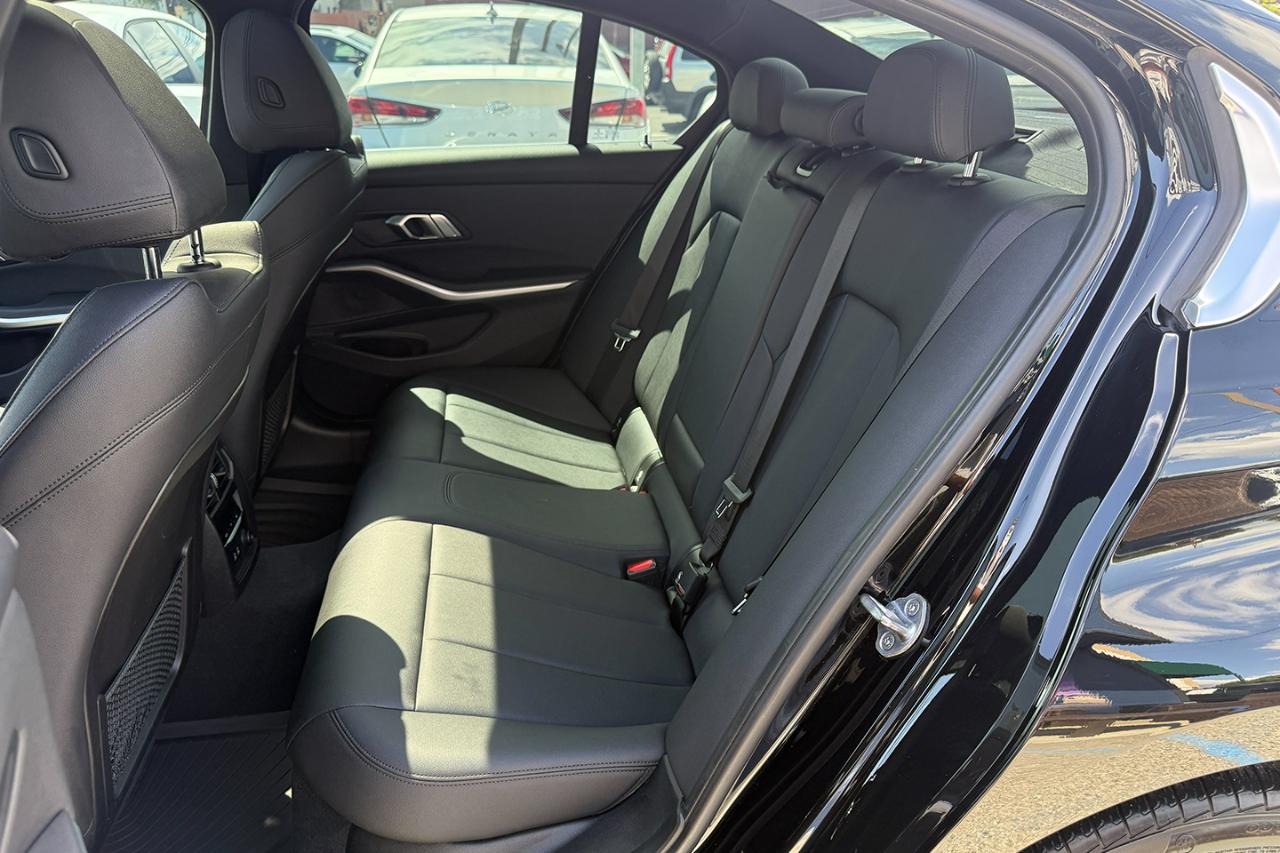 BMW 3-Series 330i 2020