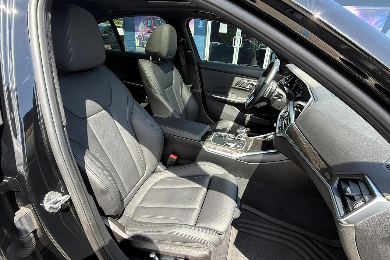 BMW 3-Series 330i 2020