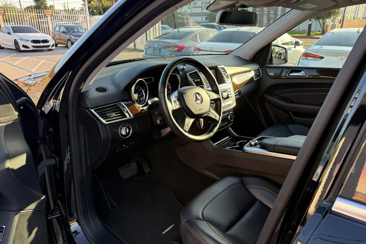Mercedes-Benz M-Class ML350 4MATIC 2013