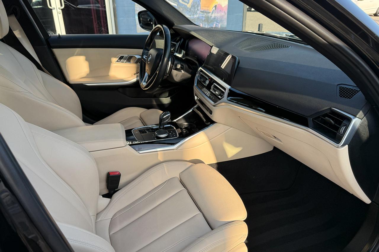 BMW 3-Series 330i 2019