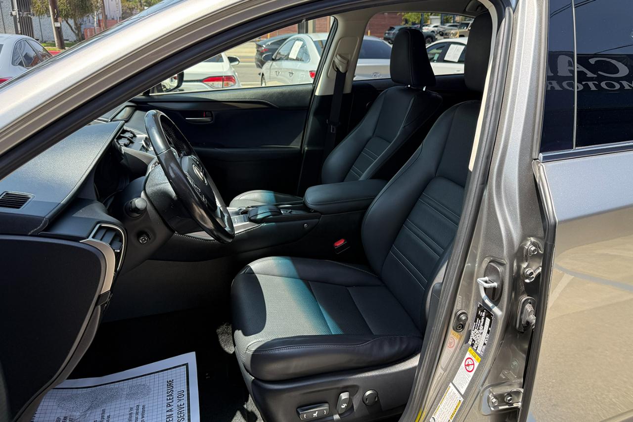 Lexus NX 200t FWD 2016