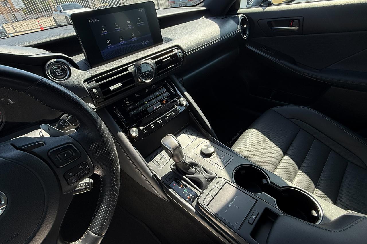 Lexus IS F SPORT 350 RWD 2025