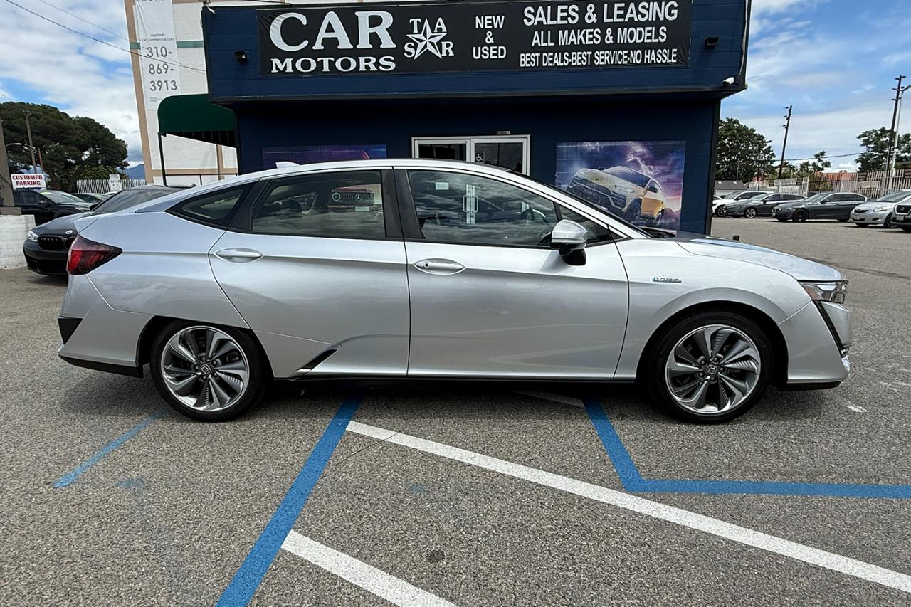Honda Clarity Touring Plug-In Hybrid 2018