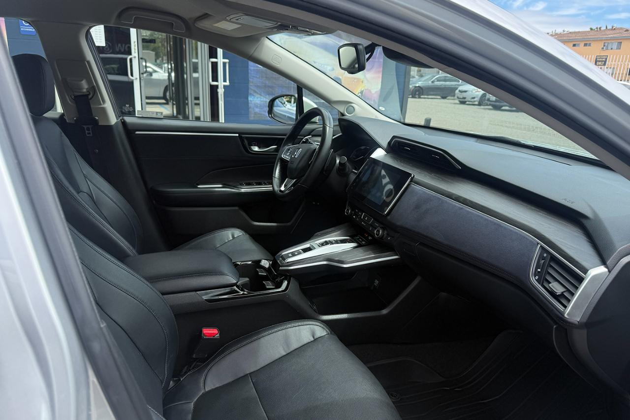 Honda Clarity Touring Plug-In Hybrid 2018