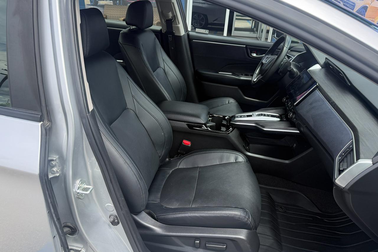 Honda Clarity Touring Plug-In Hybrid 2018