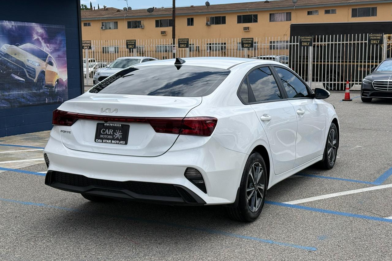 Kia Forte LX 2024