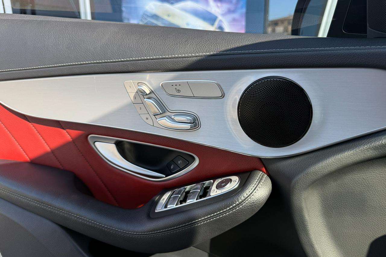 Mercedes-Benz GLC-Class AMG GLC43 2022