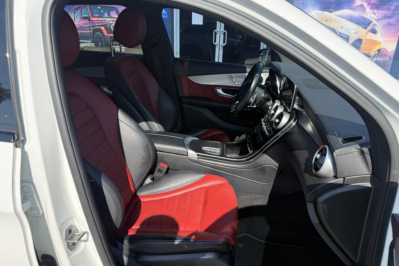 Mercedes-Benz GLC-Class AMG GLC43 2022