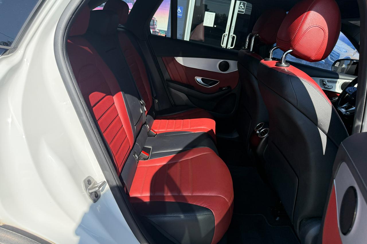 Mercedes-Benz GLC-Class AMG GLC43 2022