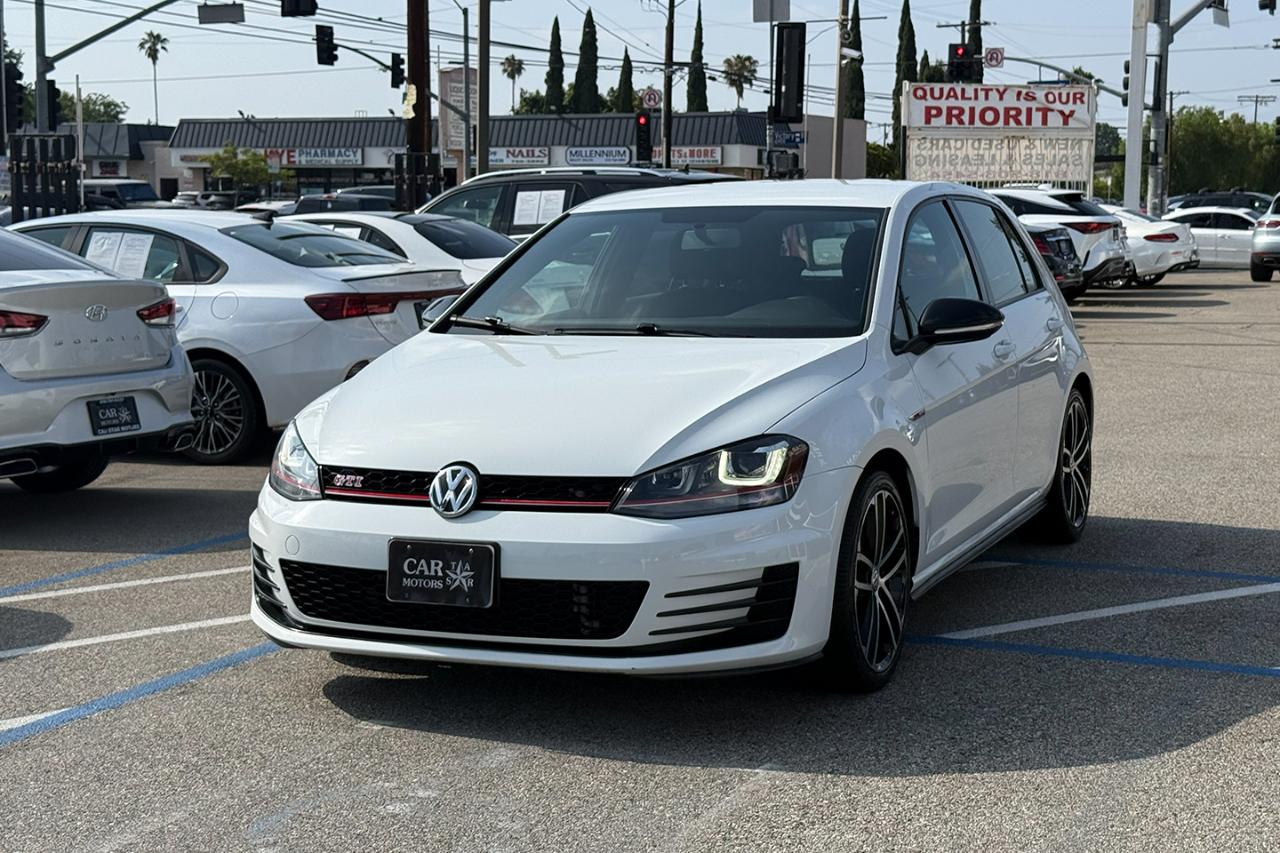 Volkswagen Golf GTI SE 6A 4-Door 2017