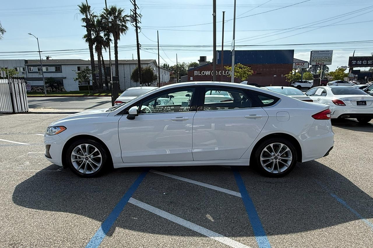 Ford Fusion Hybrid SE 2020