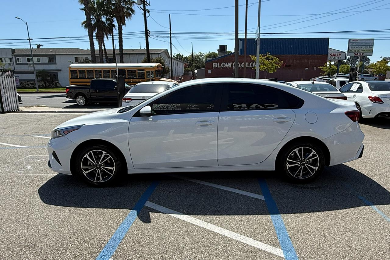 Kia Forte LXS IVT 2024