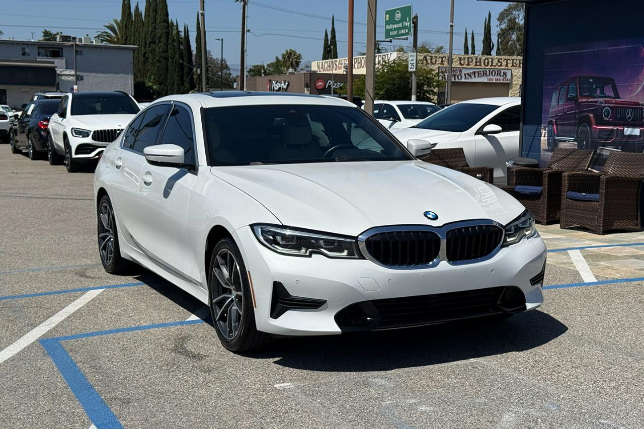 BMW 3-Series 330i 2022