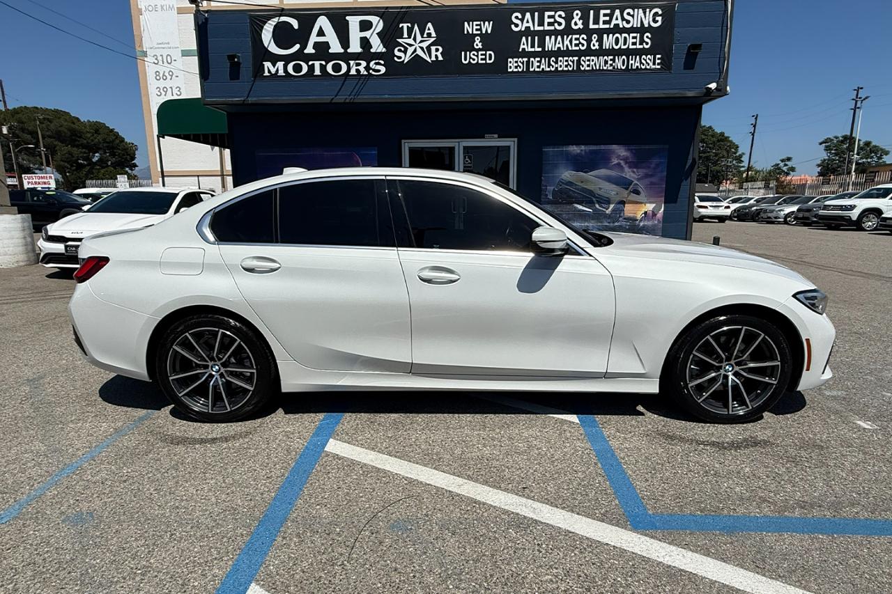 BMW 3-Series 330i 2022