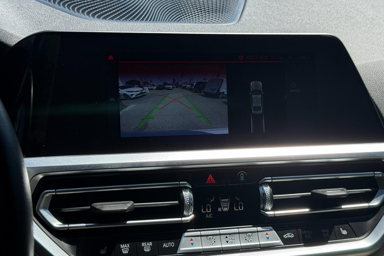 BMW 3-Series 330i 2022