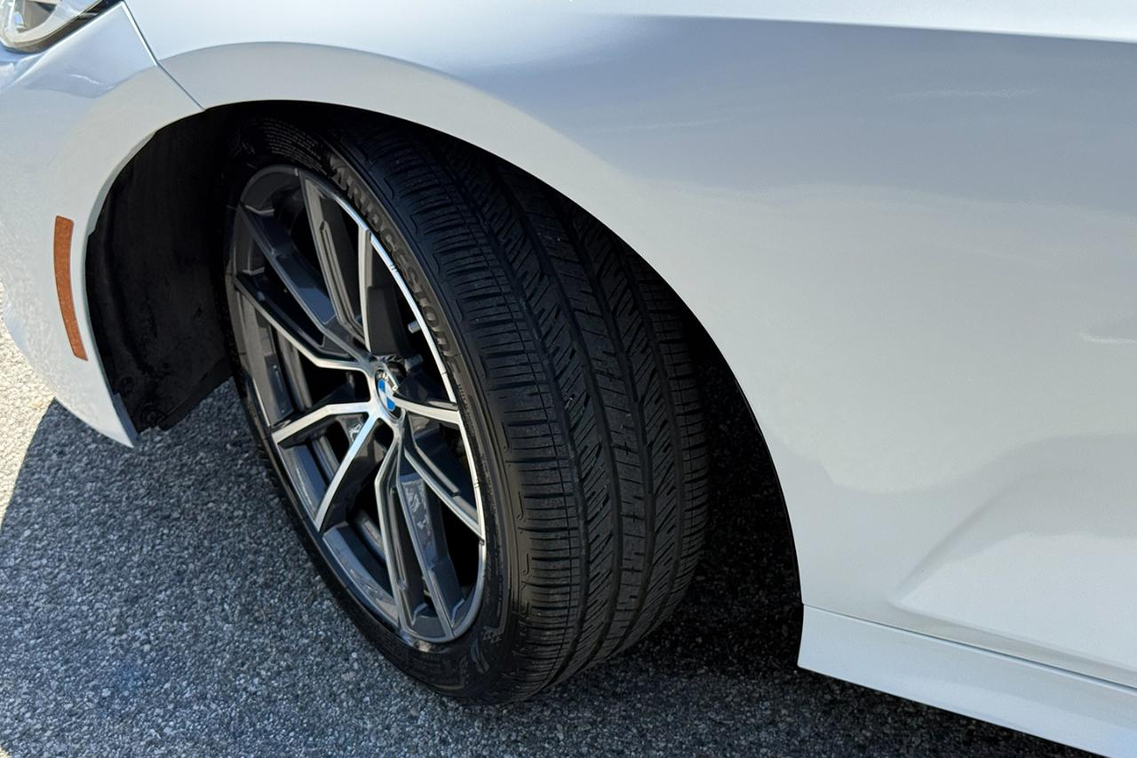 BMW 3-Series 330i 2022