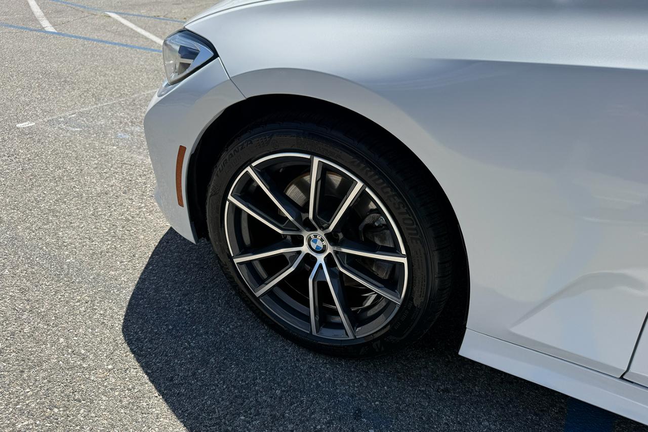 BMW 3-Series 330i 2022