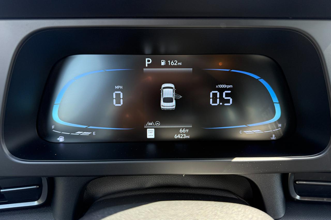 Hyundai Elantra SEL Sport 2025
