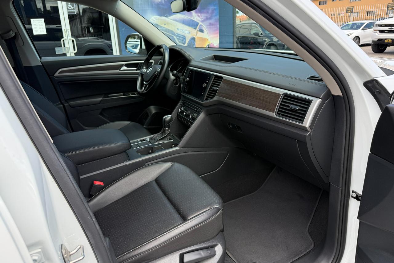 Volkswagen Atlas V6 SE w/Technology 2019
