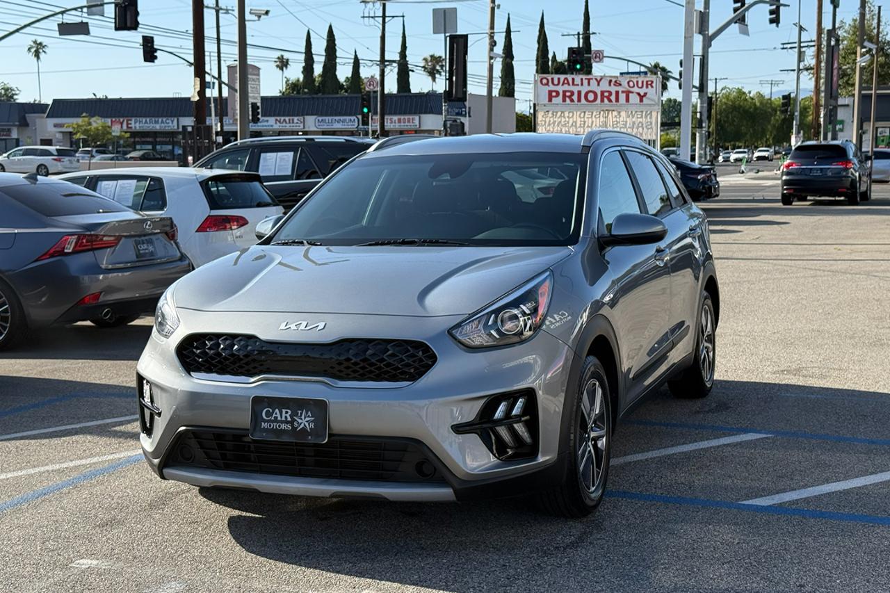 Kia Niro LXS FWD 2022