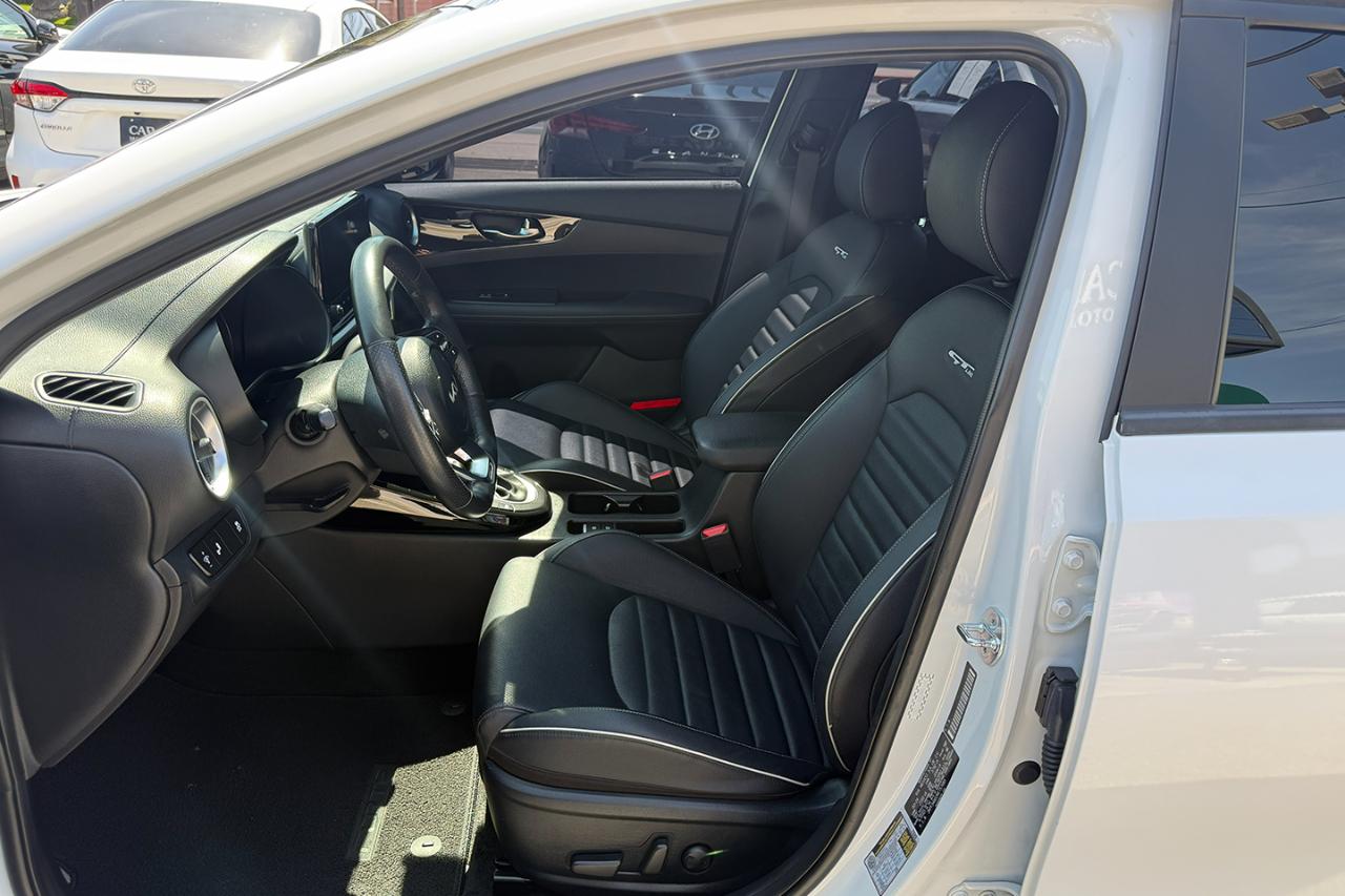 Kia Forte GT-Line IVT 2024