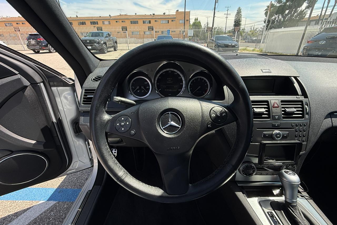 Mercedes-Benz C-Class C300 Luxury Sedan 2010