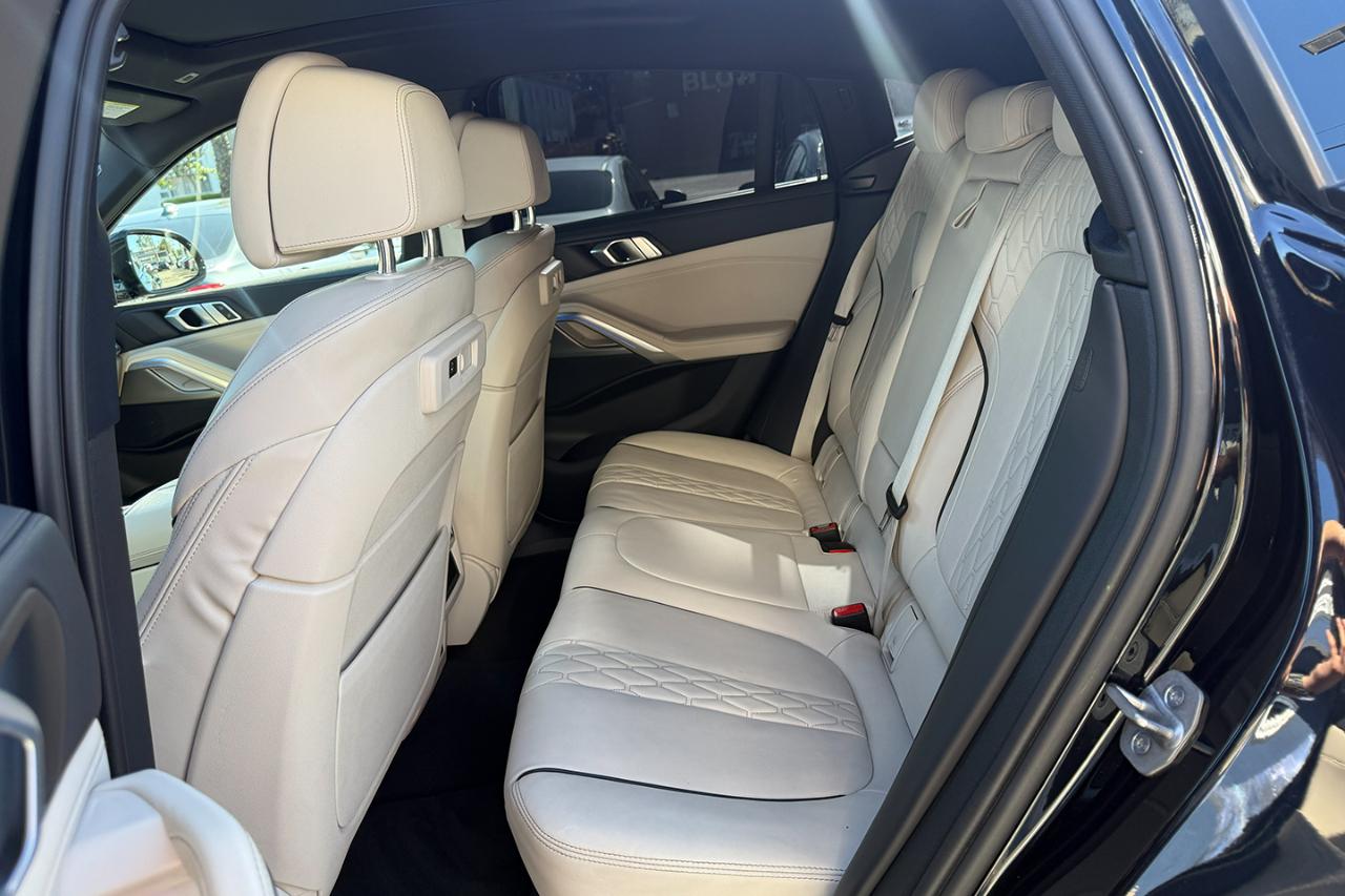BMW X6 xDrive40i 2023