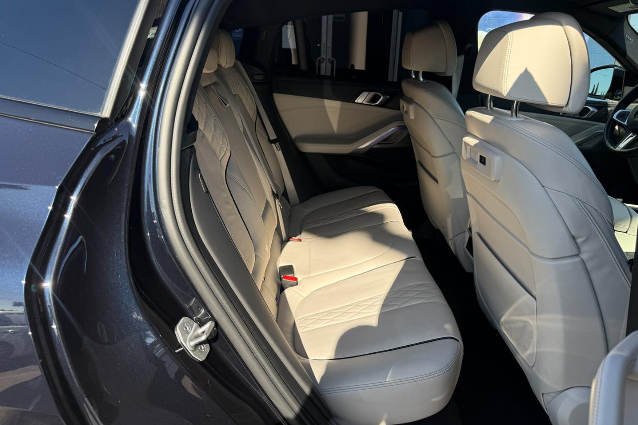 BMW X6 xDrive40i 2023