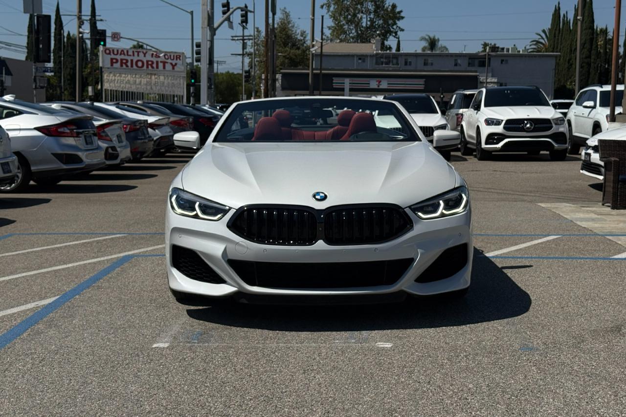 BMW 8-Series M850i xDrive Convertible 2021