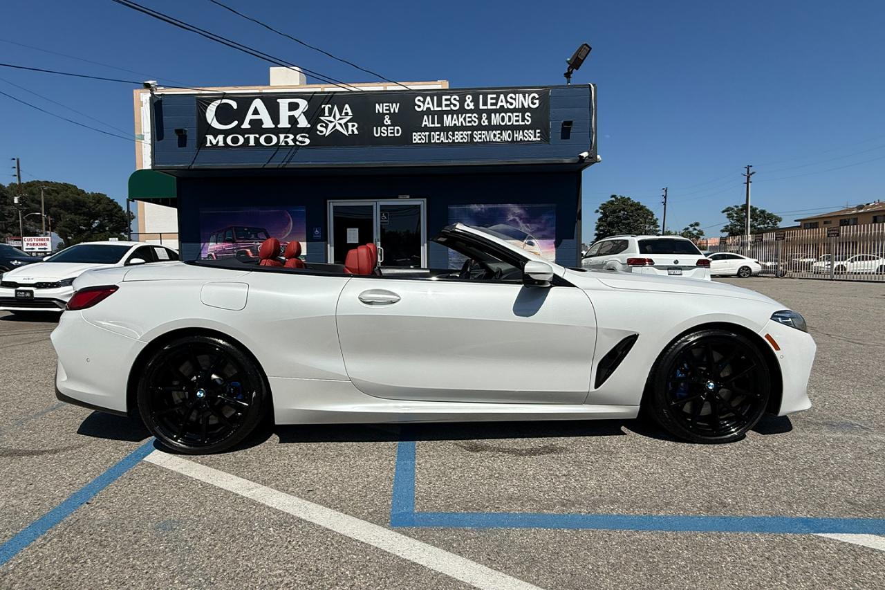 BMW 8-Series M850i xDrive Convertible 2021