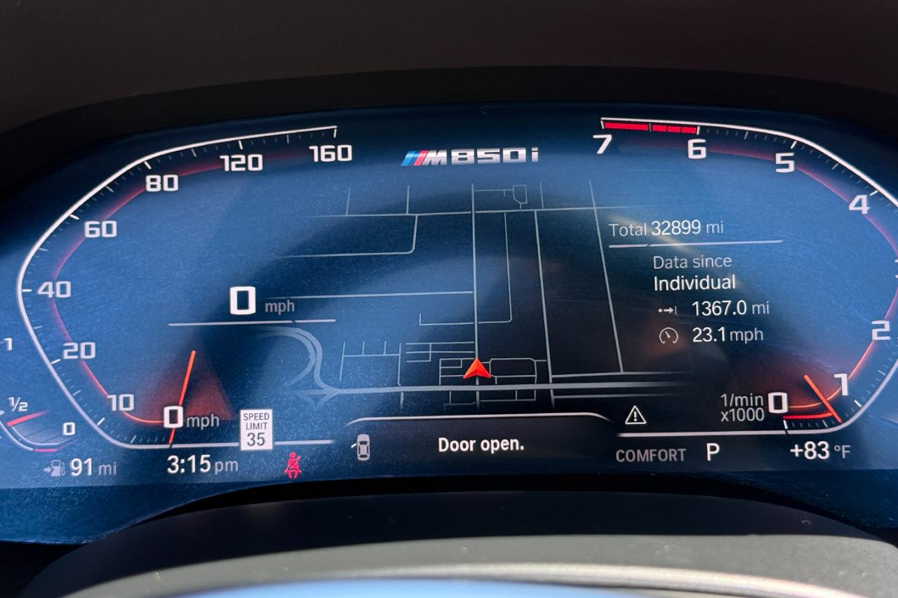 BMW 8-Series M850i xDrive Convertible 2021