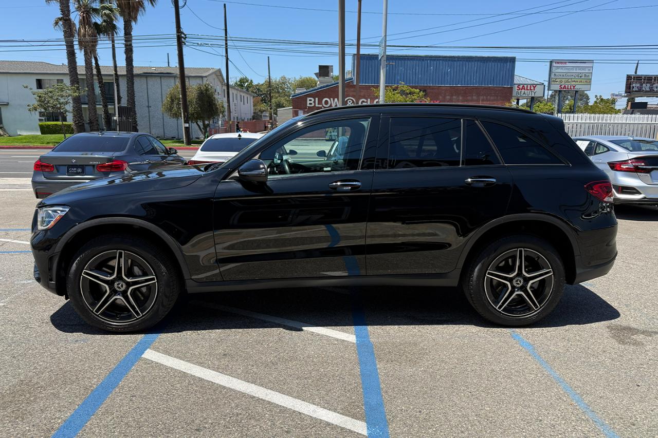 Mercedes-Benz GLC-Class GLC300 2022