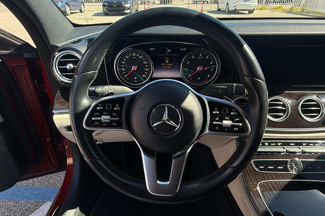 Mercedes-Benz E-Class E300 Luxury Sedan 2019