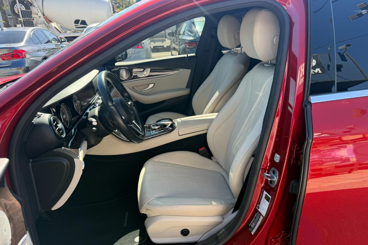 Mercedes-Benz E-Class E300 Luxury Sedan 2019