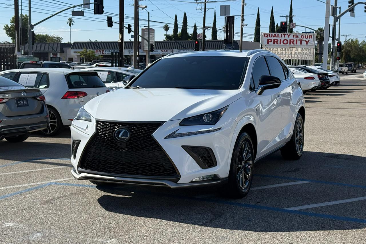 Lexus NX 300h F SPORT Black Line 2021