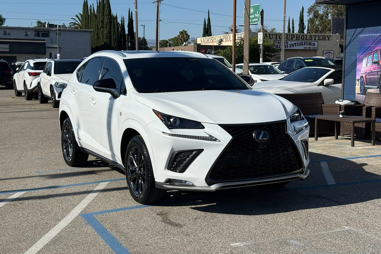 Lexus NX 300h F SPORT Black Line 2021