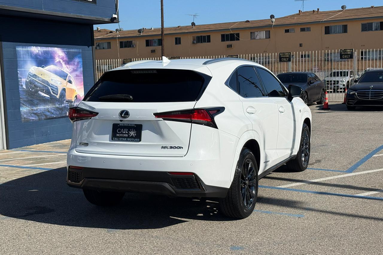 Lexus NX 300h F SPORT Black Line 2021